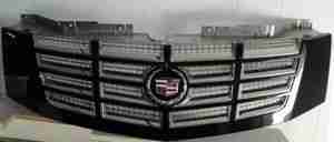 Решетка радиатора,цвет"черный" Cadillac Escalade 07-14 GM артикул: 22860570