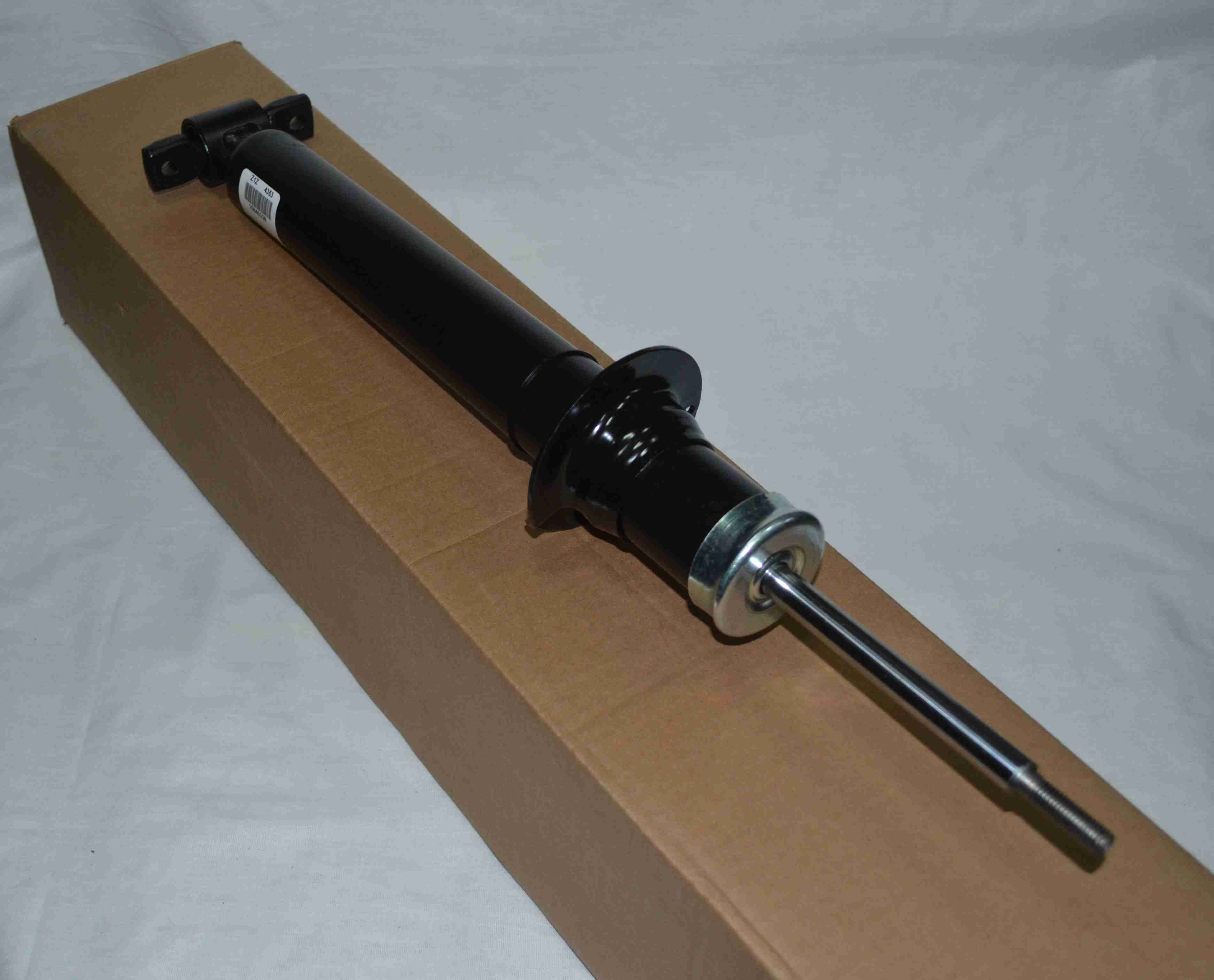 амортизаторы escalade 5. амортизатор cadillac cts. амортизатор кадиллак. амортизатор cadillac cts. передние амортизаторы кадиллак эскалейд 2016.