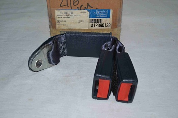 Ремень безопасности (ответная часть) для задних пассажиров GM арт. 12380138