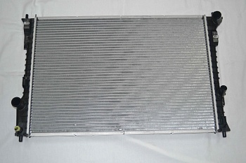 Радиатор охлаждения двигателя заменен на H2MZ-8005-B Ford Explorer 35 л   2011-2012 FORD арт. BB5Z8005A
