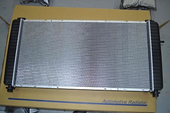 Радиатор охлаждения двигателя TYC арт. 2423